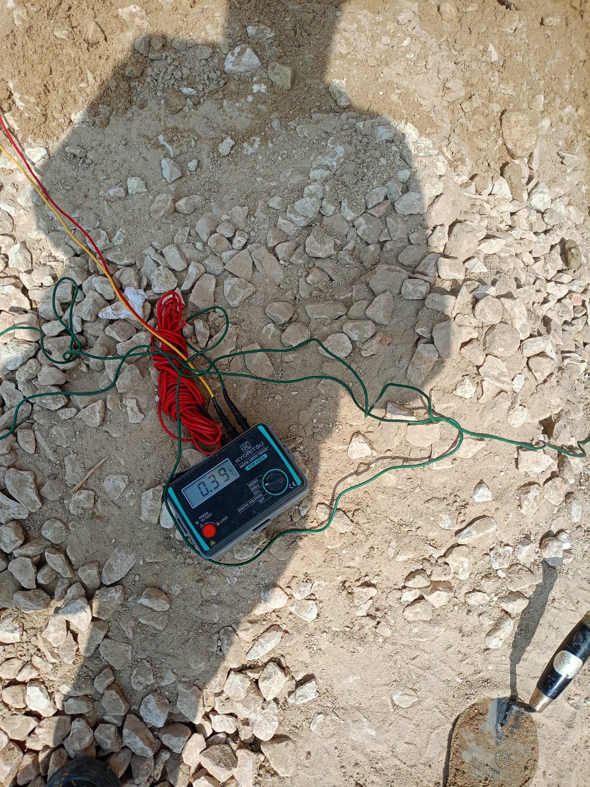 فحص واختبار شبكة التأريض الكهربائية