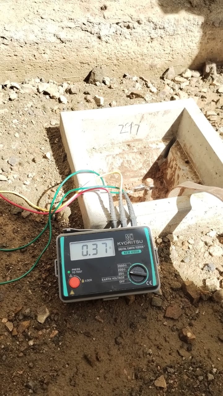 مشروع: أعمال تأريض وتركيب نظام مانع للصواعق